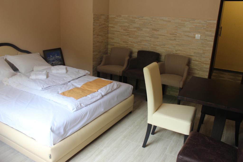 Guesthouse Eko Piva Pluzine Exterior photo