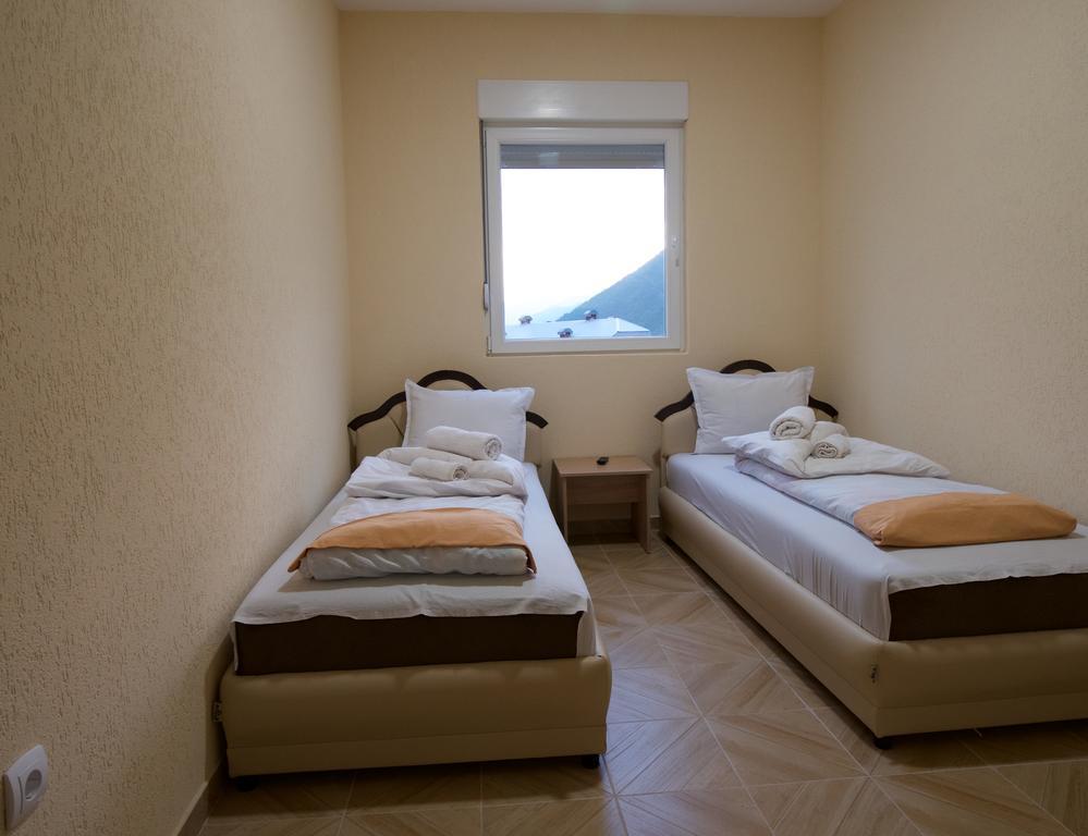 Guesthouse Eko Piva Pluzine Exterior photo